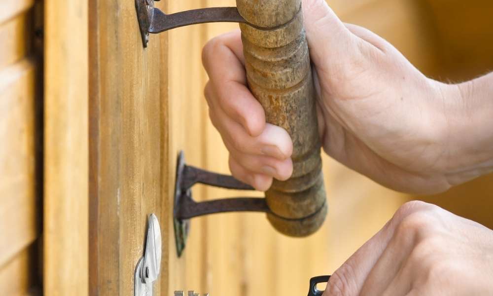  Use Metal Coat Hanger for Unlocking Door